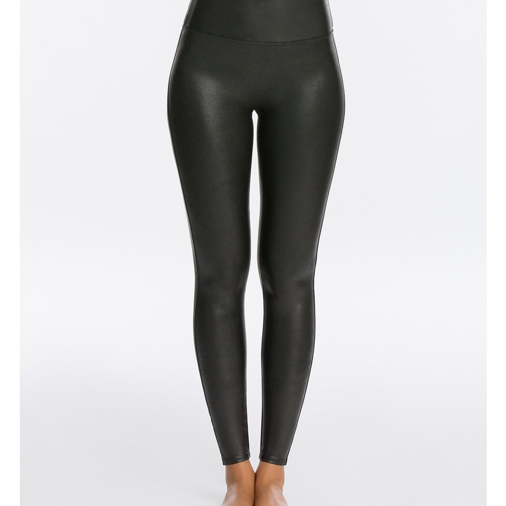 Spanx Faux Leather Leggings 🖤